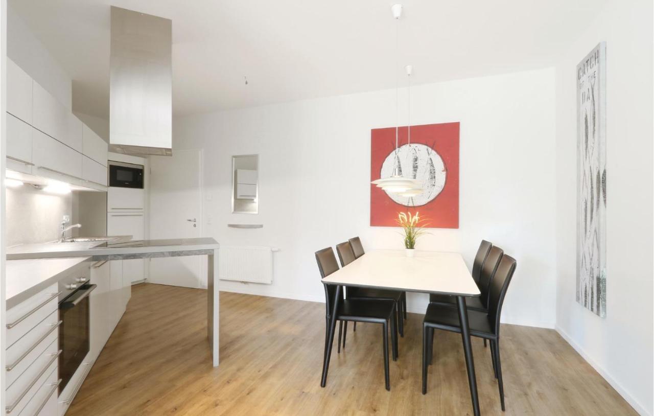 Stunning Apartment In Luebeck Travemuende With Wifi Exterior photo