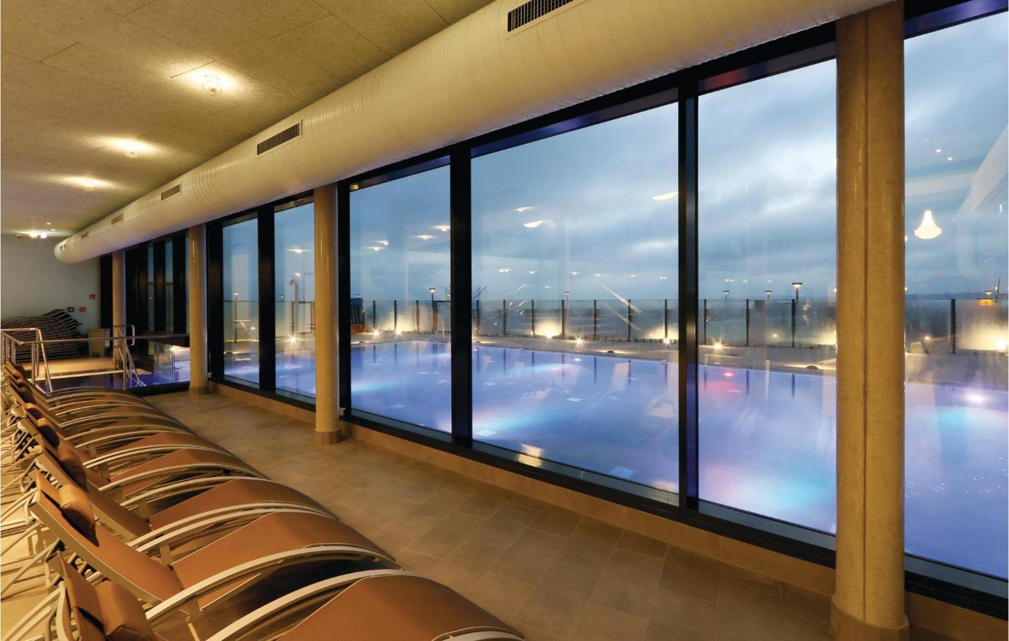 Stunning Apartment In Luebeck Travemuende With Wifi Exterior photo
